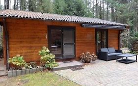 Cozy Chalet in Nijlen with Fenced Garden